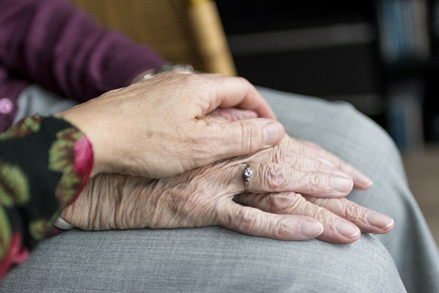 elderly-person-640x480-36448091.jpeg